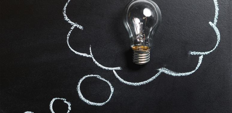 light bulb thought bubble