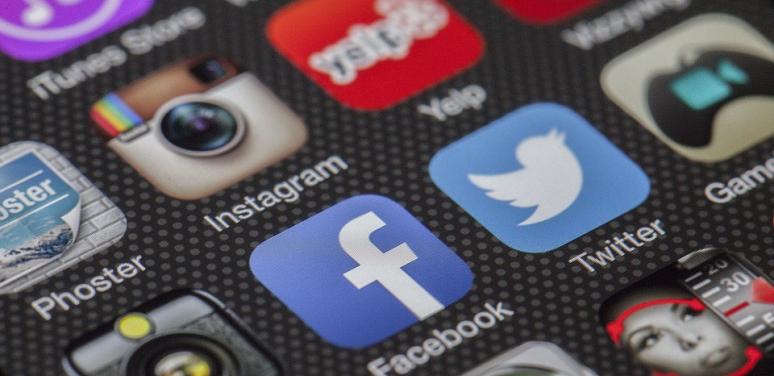 a screen showing app icons for different social medias